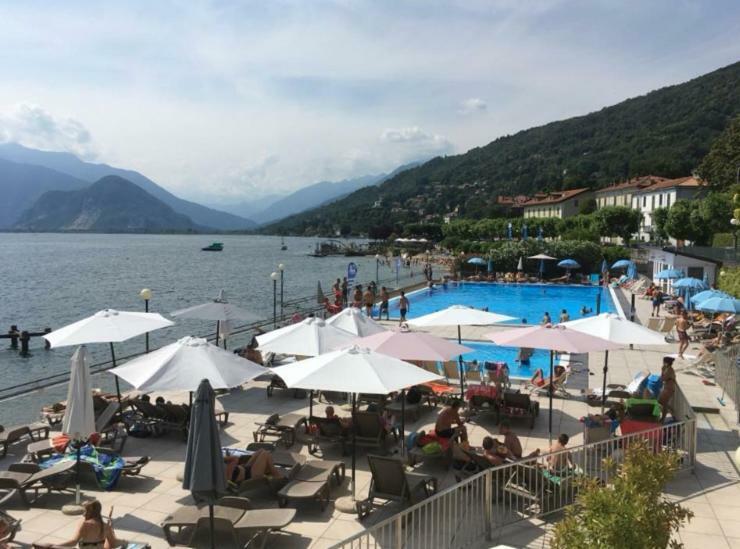 Marina Apartment & Suite Verbania Kültér fotó