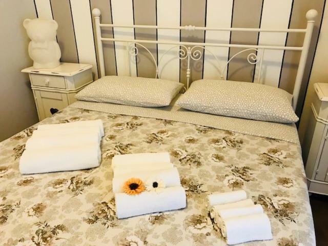 Marina Apartment & Suite Verbania Kültér fotó